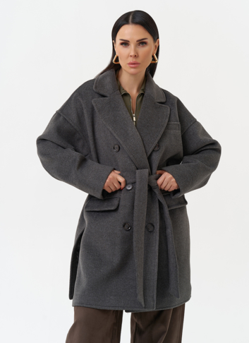 Женское укороченное пальто с поясом