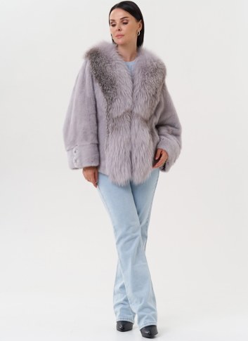 Укороченная норковая шуба с чернобуркой