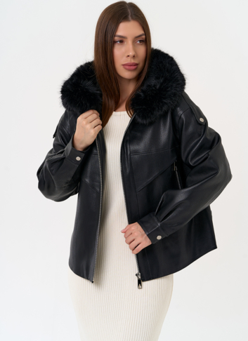 Женская утепленная куртка из эко кожи с поясом