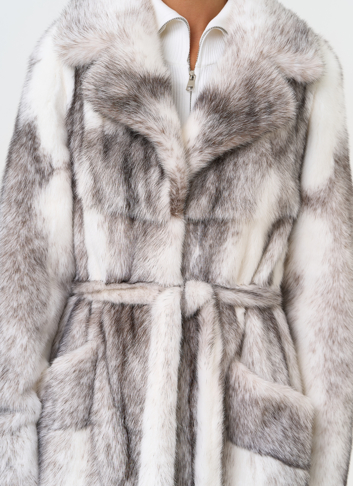 Длинная шуба из норки крестовки cross