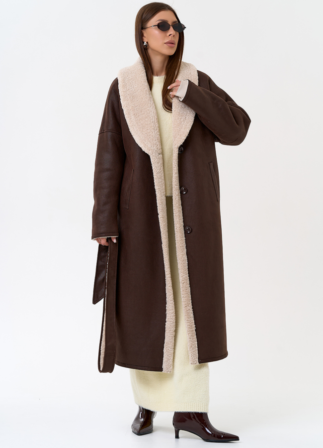 Женская двухсторонняя дубленка из эко замши с воротником шаль модель № 31437 универмаг малина