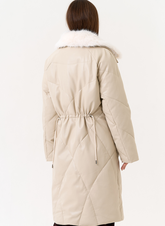 Женский пуховик из эко кожи с отделкой из эко меха