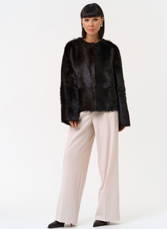 Женская натуральная дубленка в коричневом цвете