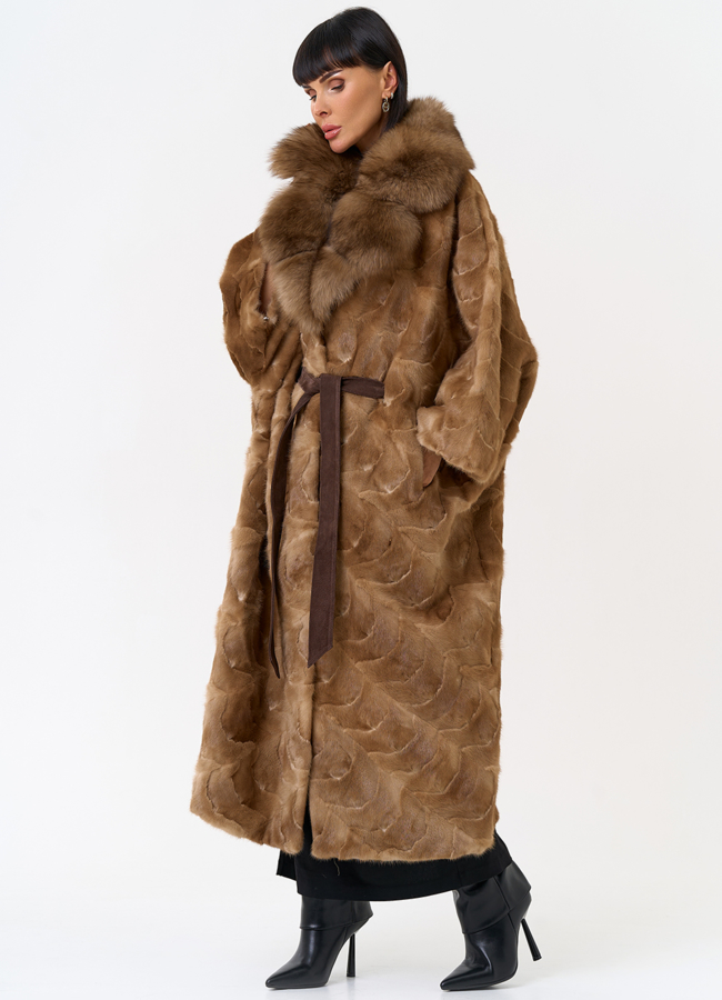 Женская шуба из меха норки с воротником их меха песца модель № 31492 универмаг малина