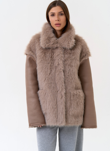 Женская дубленка из эко замши с отделкой из эко меха